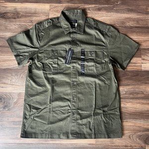 Banana Republic olive green safari utility shirt, thick cotton weave w/yoke Sz L